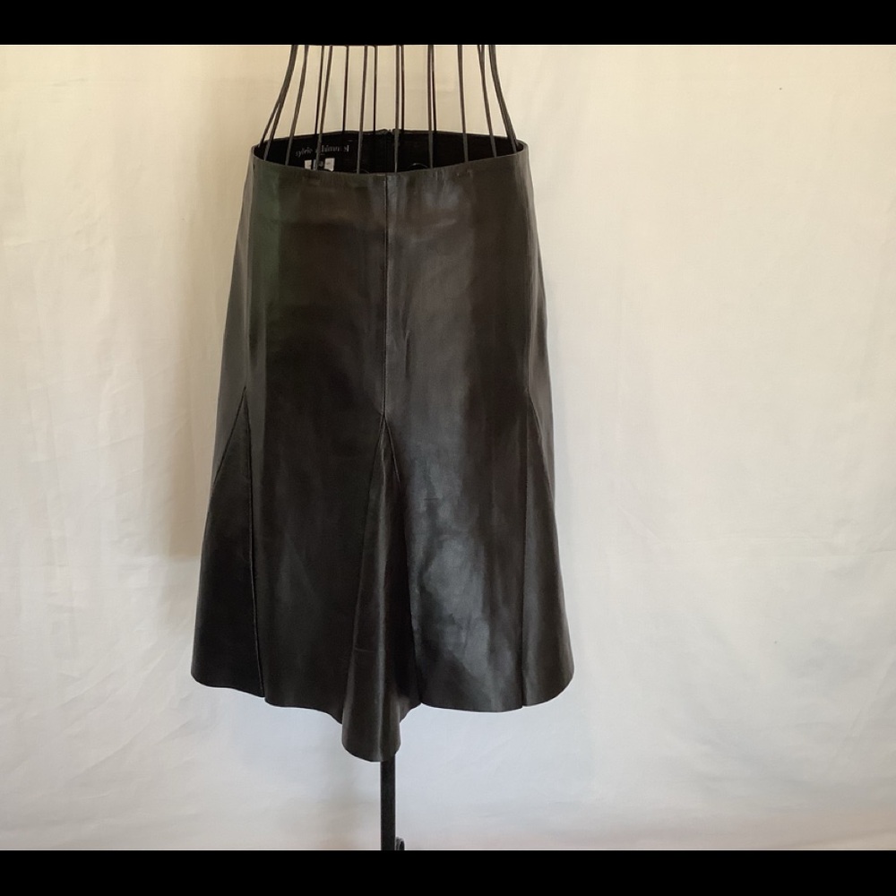 Sylvia Schimmel 100% Leather Skirt Made in France SZ 38